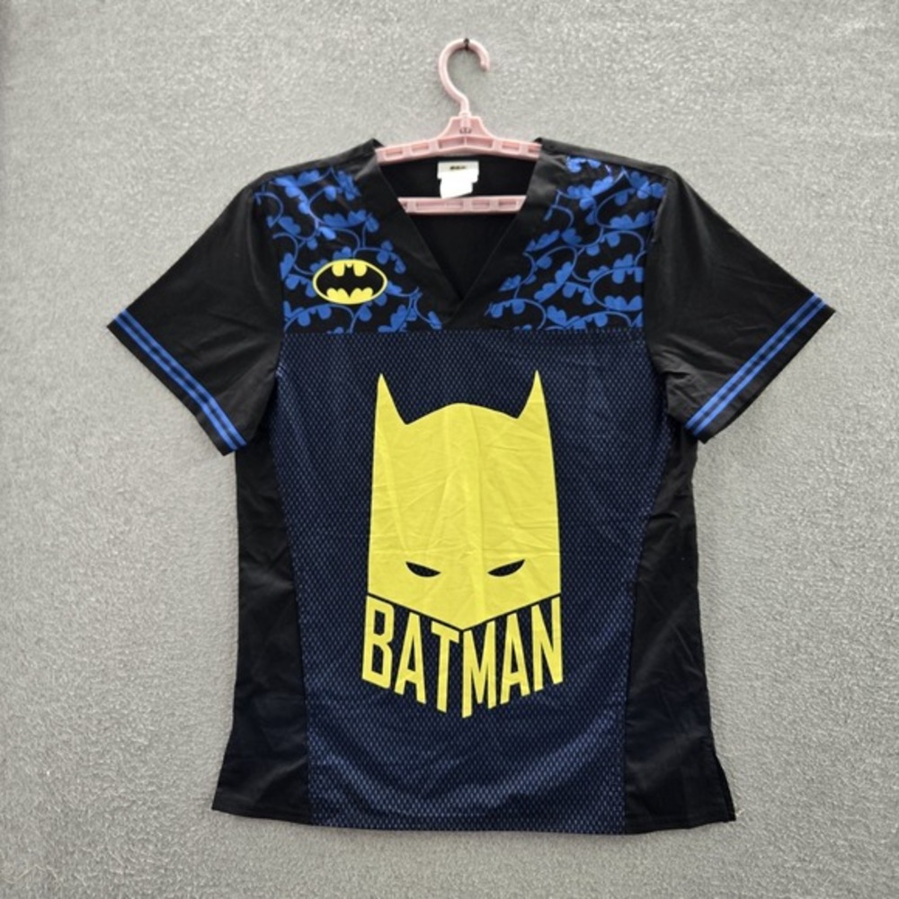 Batman Men‎ Scrub Top S Black Graphic Print Logo Short Sleeve
